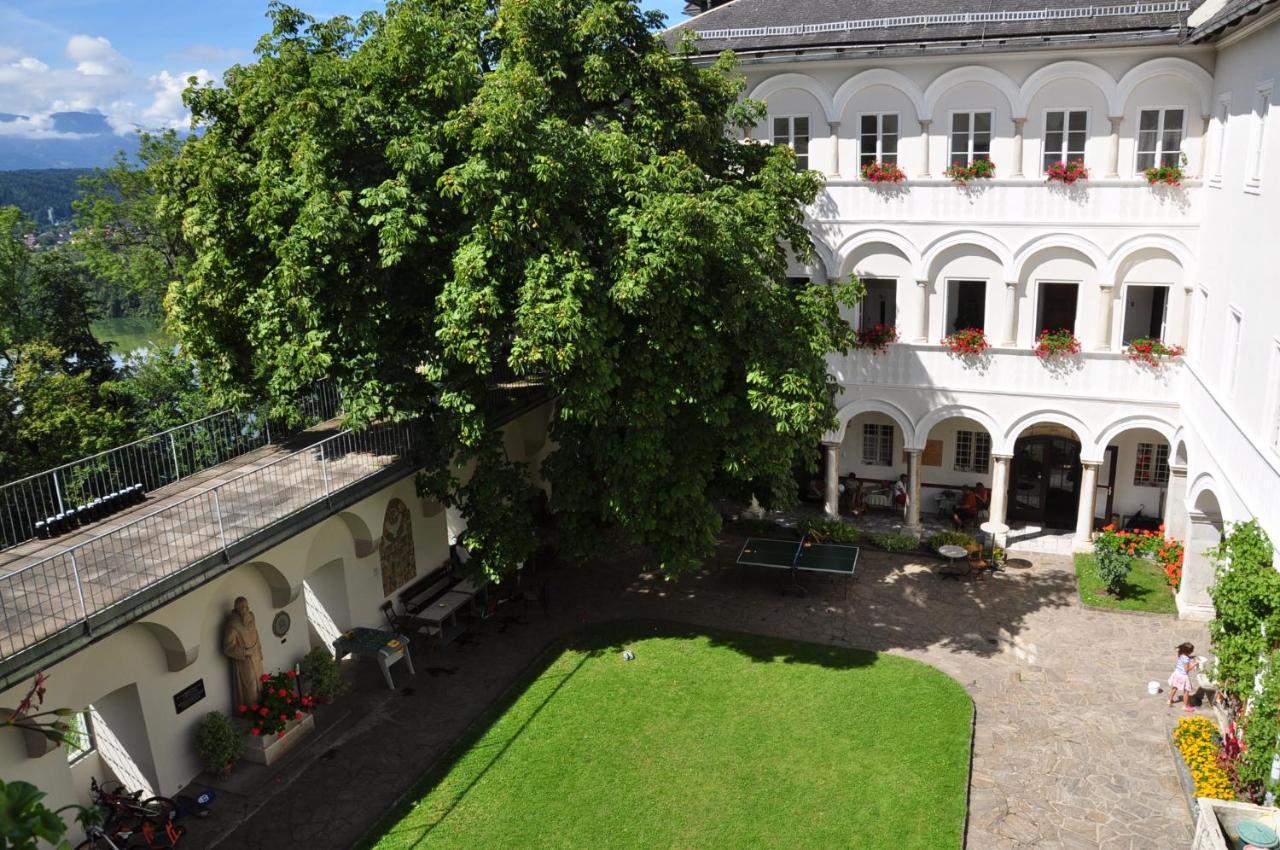 Kloster Wernberg 호텔 외부 사진
