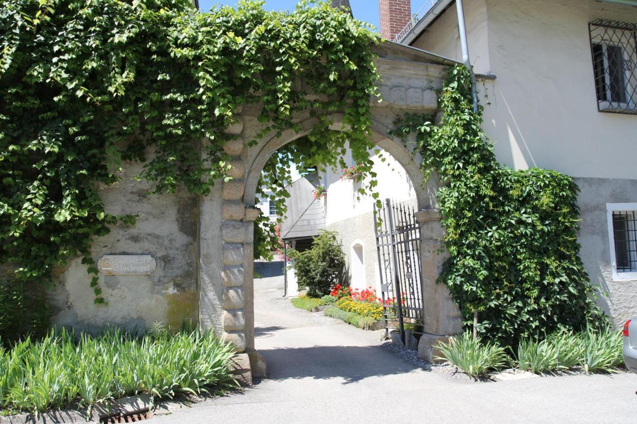Kloster Wernberg 호텔 외부 사진