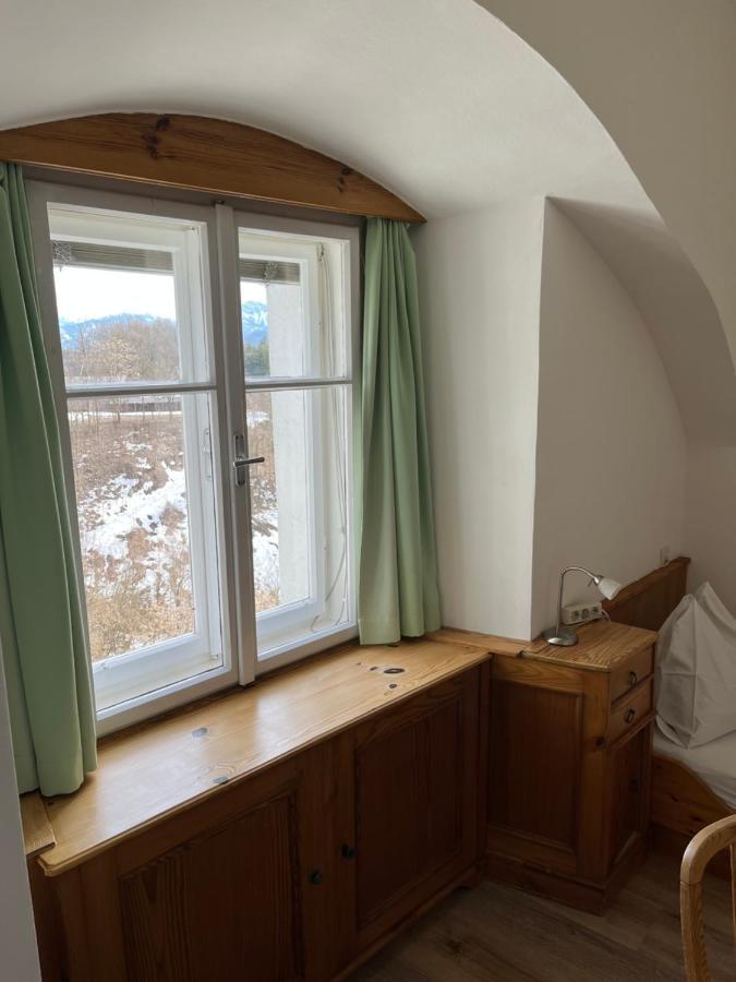 Kloster Wernberg 호텔 외부 사진